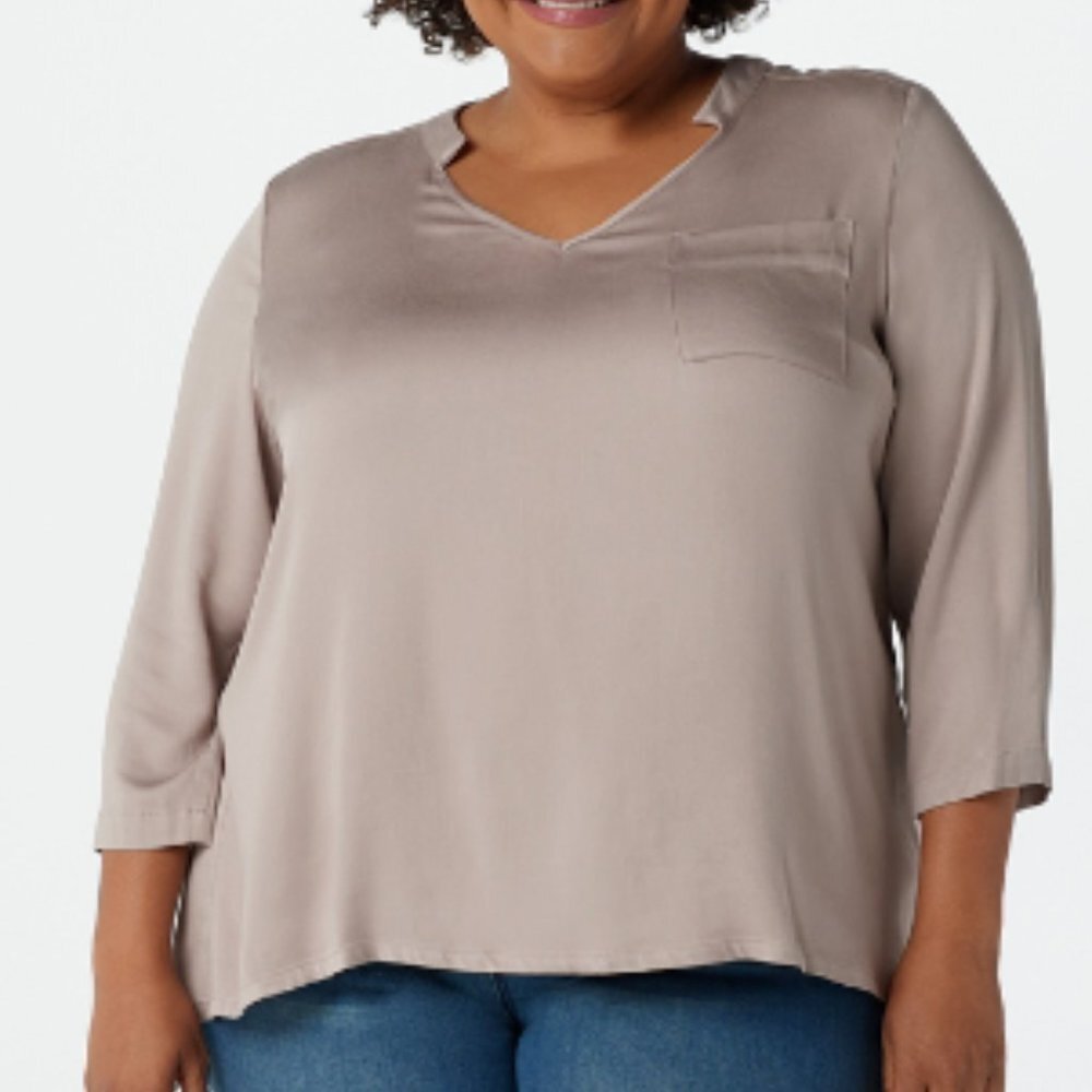 Lisa Rinna Collection Stretch Woven ¾ Sleeve Open V-Neck Pocket Top Size 3X